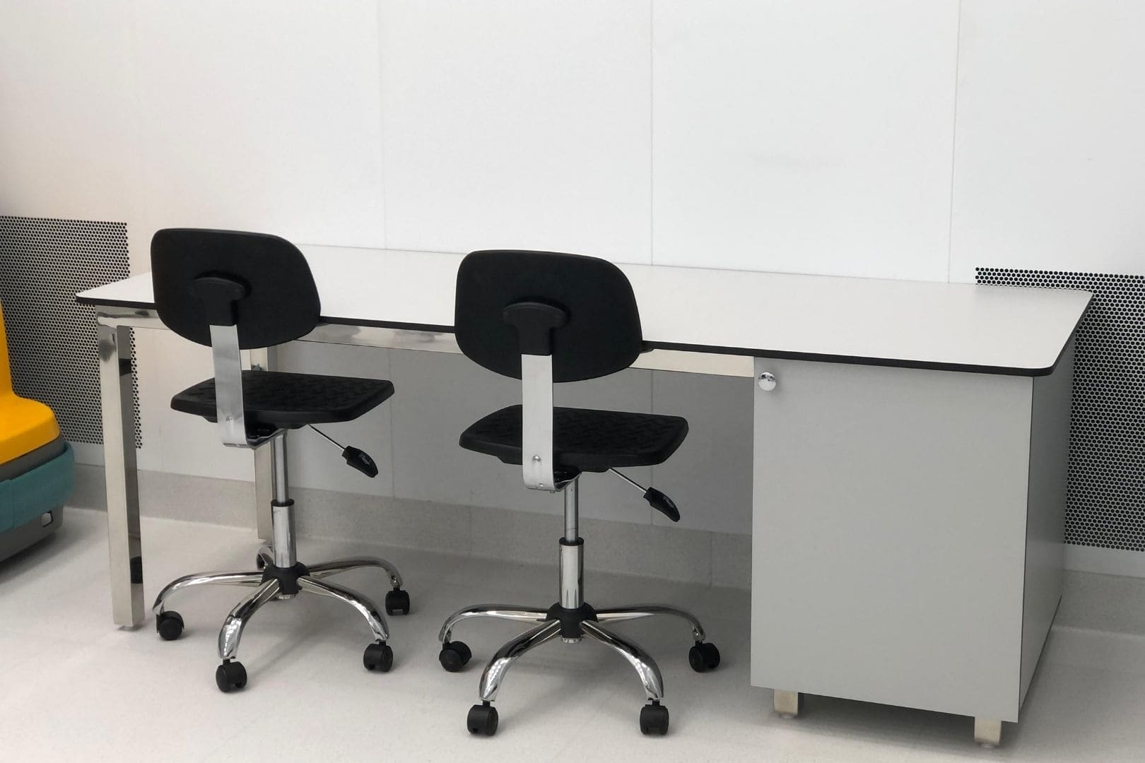 Laboratuvar Mobilyası